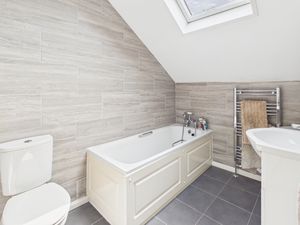 BATHROOM- click for photo gallery